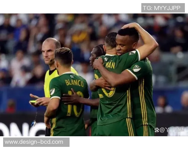 西雅图音速与波特兰伐木者的激烈对决引发篮球迷热议与期待